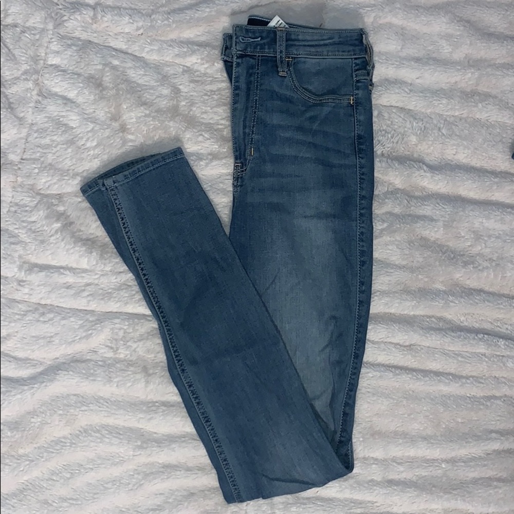 Hollister High rise jeans